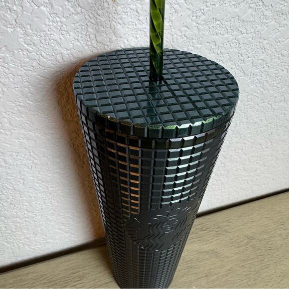 Starbucks 2021 Green Emerald Grid Studded Holiday Limited Edition Tumbler – 24oz - Picture 2 of 2